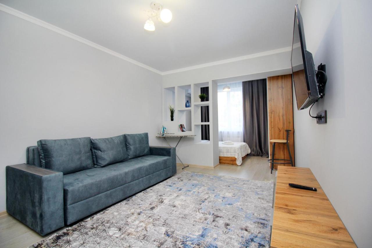 Cozy Studio In The Best Area! 5 Almatı Dış mekan fotoğraf